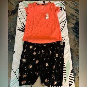 2 Pc Top & Bottom Intimate Sleep Wear by Sonoma. New with tag, Great Condition.